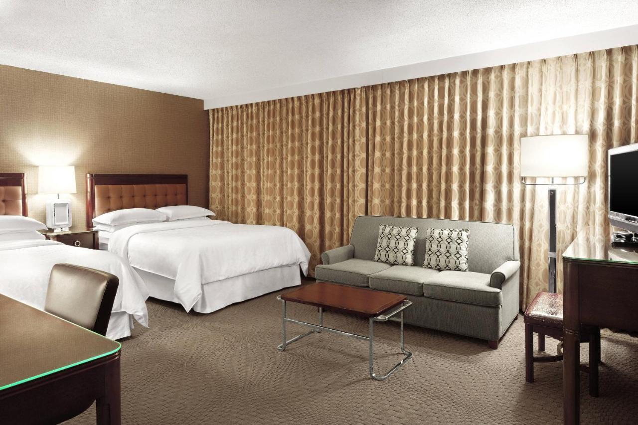 Sheraton Cavalier Saskatoon Hotel Esterno foto