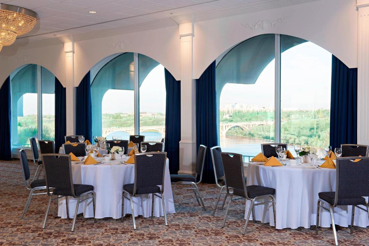 Sheraton Cavalier Saskatoon Hotel Esterno foto