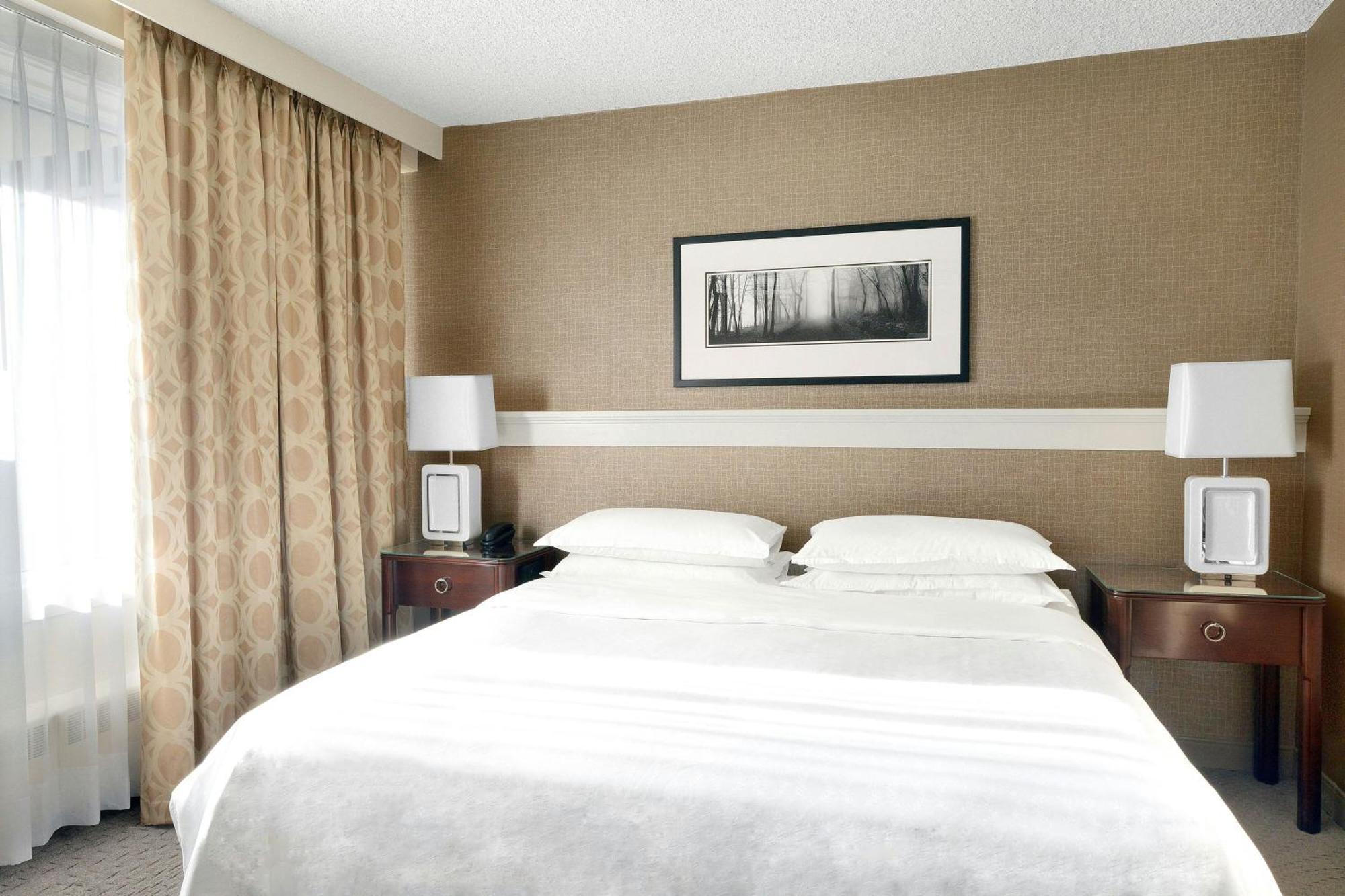 Sheraton Cavalier Saskatoon Hotel Esterno foto